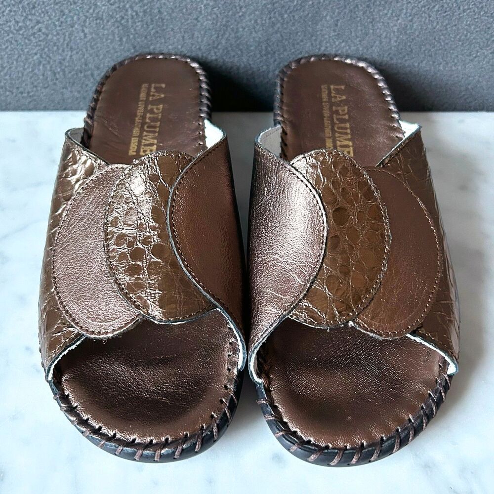 La Plume Wedge Slide Sandals Women's 6.5/37 Paola Copper Embossed Croc Leather